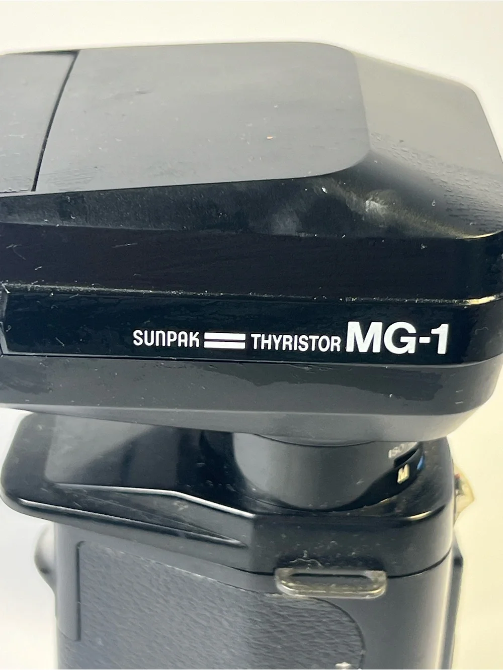 Ricoh 35 Flex 35mm Film Camera F2.8 Len Sunpak Thyristor MG-1 Flash Grip Vintage